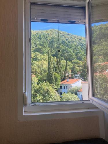 Studio Apartment For Rent In Budva Luaran gambar
